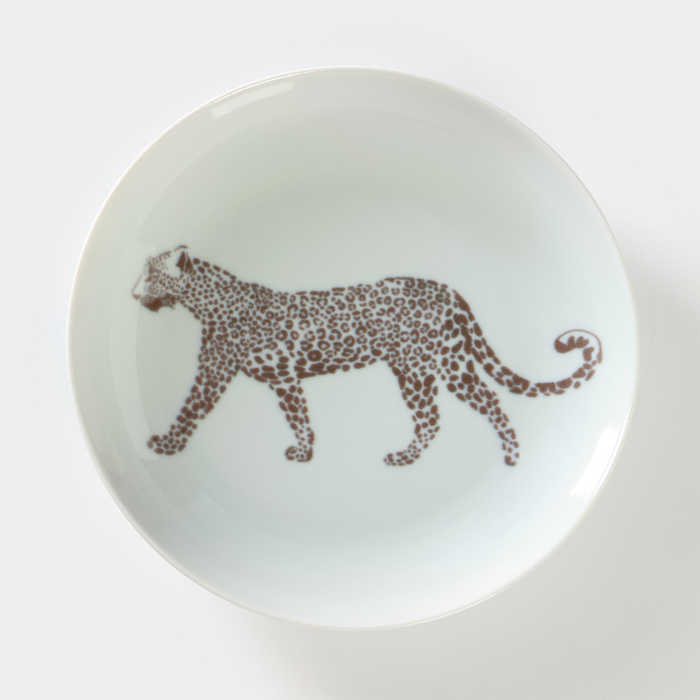 Тарелка фарфоровая «Сафари. Леопард», d=20,5 см - Фото 1