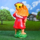 Садовая фигура "Гном с корзиной фруктами наверху слева" 17х20х50см - Фото 3