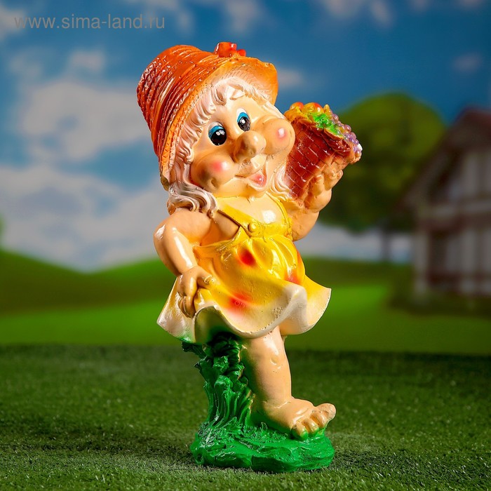 Садовая фигура "Гном корзинка с фруктами наверху слева" 13х15х36см - Фото 1