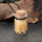 Сувенир-бутылка с натуральными камнями "Желтый Нефрит", 3 х 2 см - Фото 2