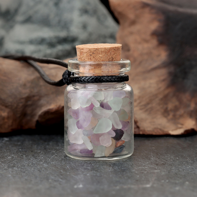 Сувенир-бутылка с натуральными камнями "Флюорит", 3х2см