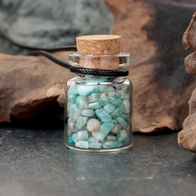 Сувенир-бутылка с натуральными камнями "Амазонит", 3х2см