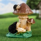 Садовая фигура "Ежики на грибке" 26,5х1619см - фото 321571087