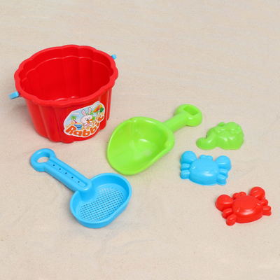 Набор детский "Ведерко, лопатки, формочки": 6 игрушек для песочницы, пластик, микс