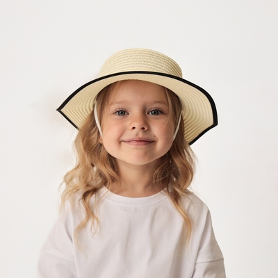 Шляпа для девочки MINAKU «Леди», цвет экрю, размер 52-54