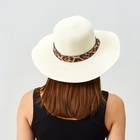 Шляпа женская с леопардовым ремешком MINAKU цвет молочный, р-р 58 - Фото 7