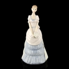 Сувенир керамика "Девушка в платье с бантом" 21х10х10 см - Фото 1