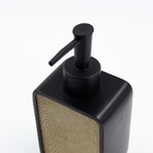 Дозатор для жидкого мыла Joy Home, полирезин, чёрный с древесным декором - Фото 2
