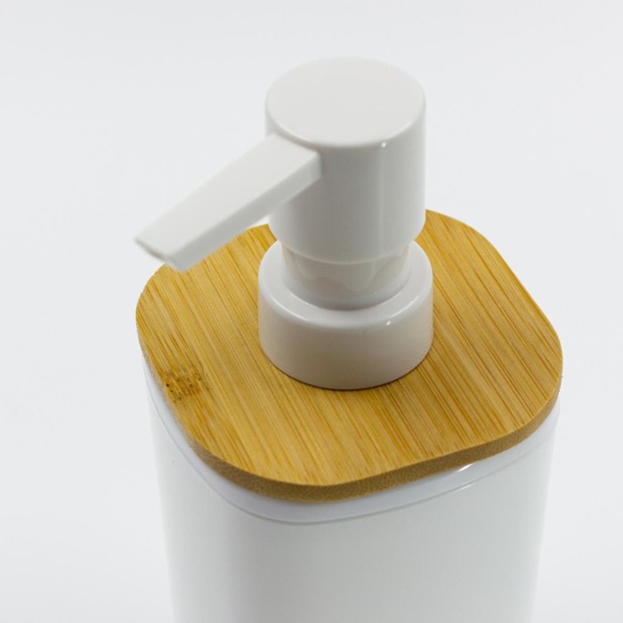 Дозатор для жидкого мыла Joy Home, пластик, белый с бамбуком - фото 1909648844