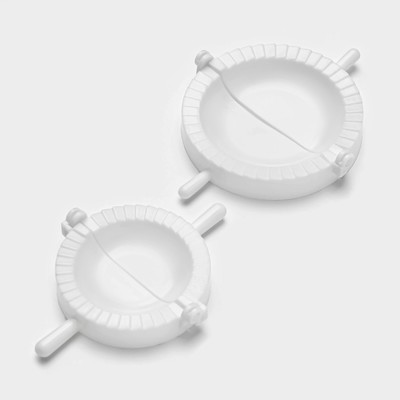 Набор для лепки пельменей Доляна, 3 предмета, формы d=7.5 и 10 см, скалка 21.5 см, МИКС
