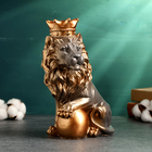 Копилка "Лев с короной и шаром сидит" серый с бронзой, 23см - фото 9887817