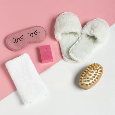 УЦЕНКА Набор подарочный с тапочками «Этель», 6 предметов, полотенце 30×60 см, аксессуары