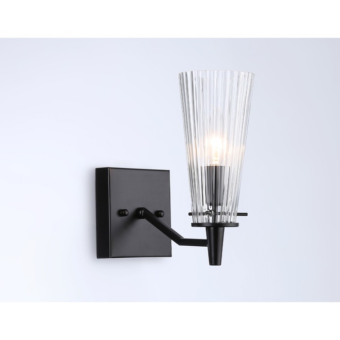 Светильник настенный Ambrella Traditional TR3239, E14, цвет чёрный - фото 1905278906