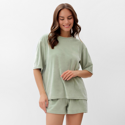 Пижама женская (футболка, шорты) KAFTAN Plushy, размер 48-50, зелёная