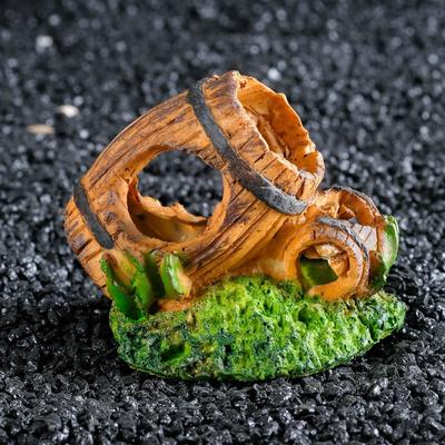 Грот «Дырявые бочонки», 9×8×8 см