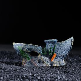 Декор для аквариума "Маленькая лодка", 13 х 5,5 х 5,5 см