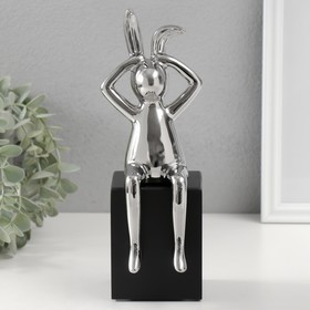 Сувенир керамика "Кролик держит ушки" серебро 7,8х10х27 см