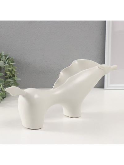 Фигурка керамика «Целеустремленный конь», белый, 7×39.5×17 см