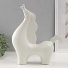 Сувенир керамика "Гордый конь" белый 7,5х26х31 см - фото 321631498