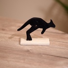 Сувенир «Кенгуру», на подставке, дерево, 11×4×8 см - Фото 4