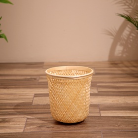 Корзинка плетёная, из бамбука 22х22х25 см