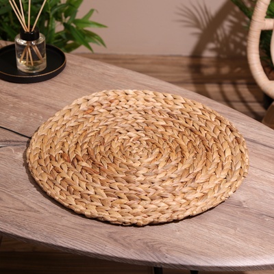 Коврик плетёный круглый, 38 см