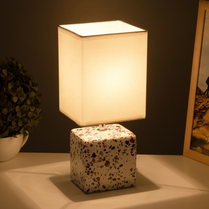 Настольная лампа Флаффи E14 40Вт Белый, разноцветный  30х13х11,2 см - фото 1906741279
