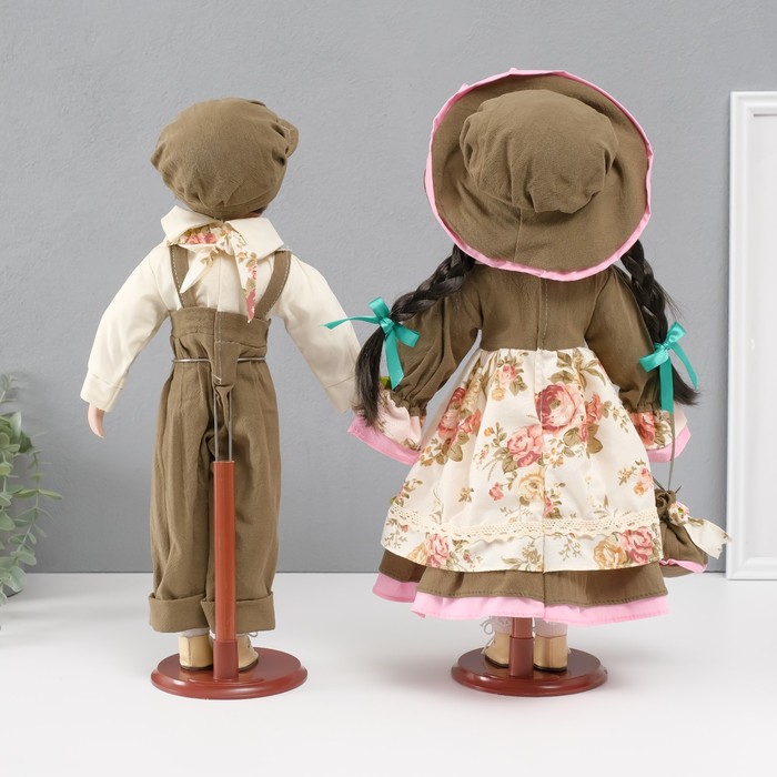 Кукла коллекционная парочка "Марина и Паша, зелёный наряд с цветами" набор 2 шт 40 см - фото 1906741744