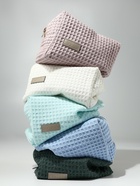 Косметичка женская на молнии TEXTURA, объёмная, средний размер, мягкая, белая - Фото 6