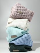 Косметичка женская на молнии TEXTURA, объёмная, средний размер, мягкая, зелёная - Фото 3