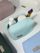 Косметичка женская на молнии TEXTURA, объёмная, средний размер, мягкая, бирюзовая - Фото 3