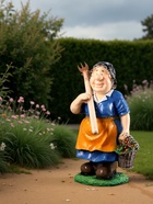 Садовая фигура "Баба с тяпкой" 23х37х63см /// 10609634