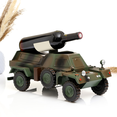 Фигурка металл, держатель для бутылки «Броневик»