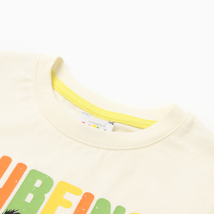 Комплект для мальчика (футболка, шорты), цвет молочный, жёлтый, рост 104 см