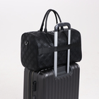 Сумка дорожная на молнии, держатель для чемодана, длинный ремень, цвет чёрный - Фото 4