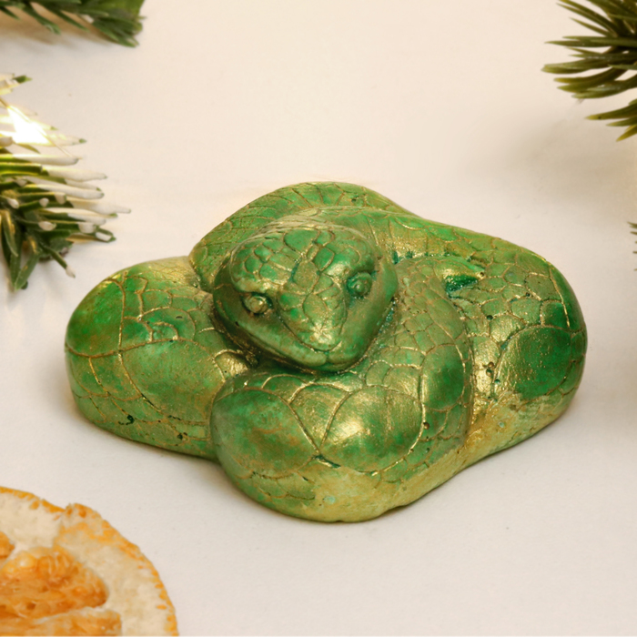 Фигура "Змея клубочком" зеленый с позолотой, 4х4х2см - Фото 1