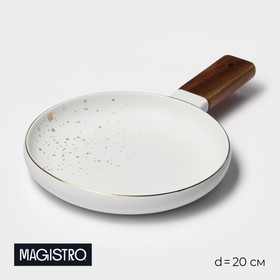 Блюдо фарфоровое для подачи с деревянной ручкой Magistro, d=20 см, цвет зелёный