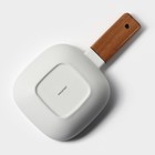 Блюдо для подачи с деревянной ручкой Magistro, 550 мл, 15×15 см, фарфор, белое - Фото 7