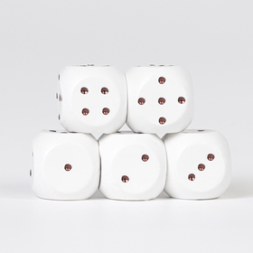 Набор игральных кубиков, 5 шт, 1.5х1.5 см. белые
