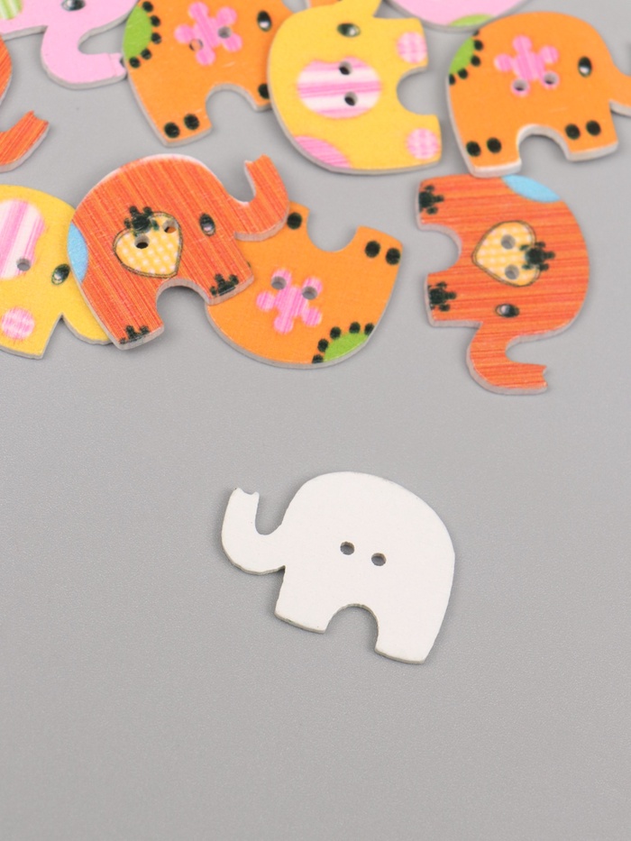 Набор пуговиц декоративных дерево «Слоники», набор 12 шт., 3×2.6 см - Фото 1