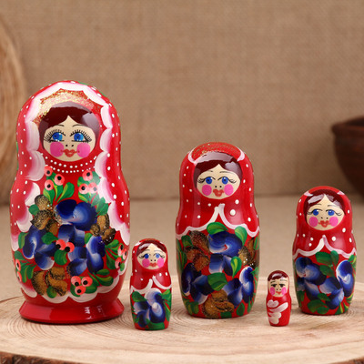 Матрёшка "Анастасия", красное платье, 5-кукольная, 16 см