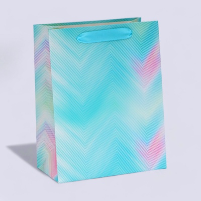Пакет ламинированный «Градиент», MS 18 × 23 × 10 см