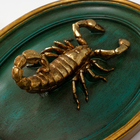 Панно настенное «Золотой скорпион», полистоун, декор, тёмно-зелёный, 19×6×24 см - Фото 3