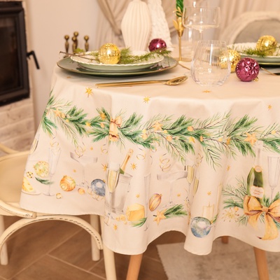 Скатерть новогодняя «Этель» Spruce mood, d=220 см ±3 см с ВГМО, 100% хлопок, саржа 190 г/м²