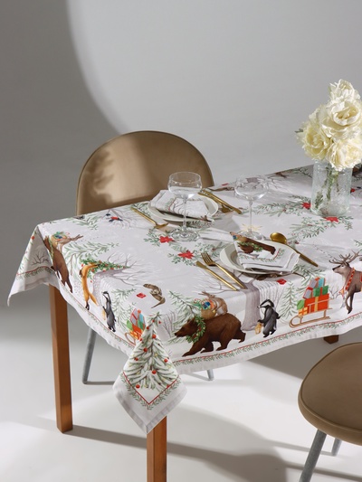 Набор новогодний «Этель. Новогоднее чудо»: скатерть 150×110 см ±3 см с ВГМО, салфетки 40×40 см, 4 шт.