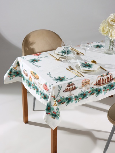 Набор новогодний «Этель» New Years treat: скатерть 150×110 см ±3 см с ВГМО, салфетки 40×40 см, 4 шт.