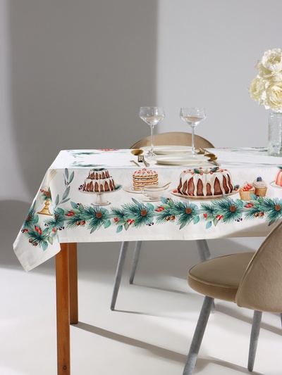 Набор новогодний «Этель» New Years treat: скатерть 150×110 см ±3 см с ВГМО, салфетки 40×40 см, 4 шт.