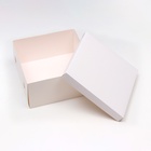 Коробка подарочная складная, упаковка, крышка - дно, белая, 25×25×12 см 10363077