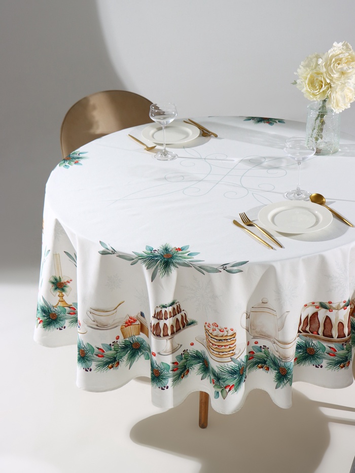 Скатерть новогодняя «Этель» New Years treat, d=220 см ±3 см с ВГМО, 100% хлопок, саржа 190 г/м²