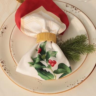 Скатерть новогодняя «Этель» Christmas wreath, 150×180 см ±3 см с ВГМО, 100% хлопок, саржа 190 г/м²